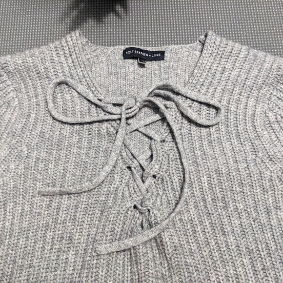 HOLT RENFREW Wool/Cashmere Sweater - Picture 4 of 11